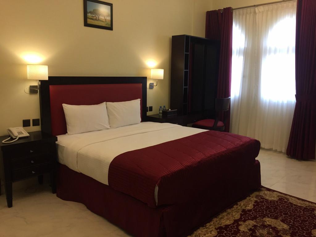 Remas Hotel Suites - Al Khoudh, Seeb, Muscat Exterior photo
